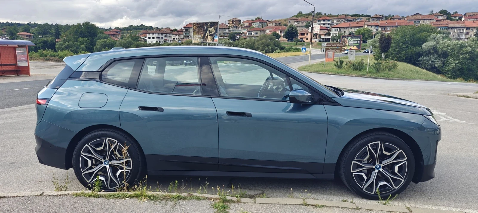BMW iX xDrive40/326hp/AWD/SOH99, 2%/ЕВРОПА, снимка 4 - Автомобили и джипове - 55388893