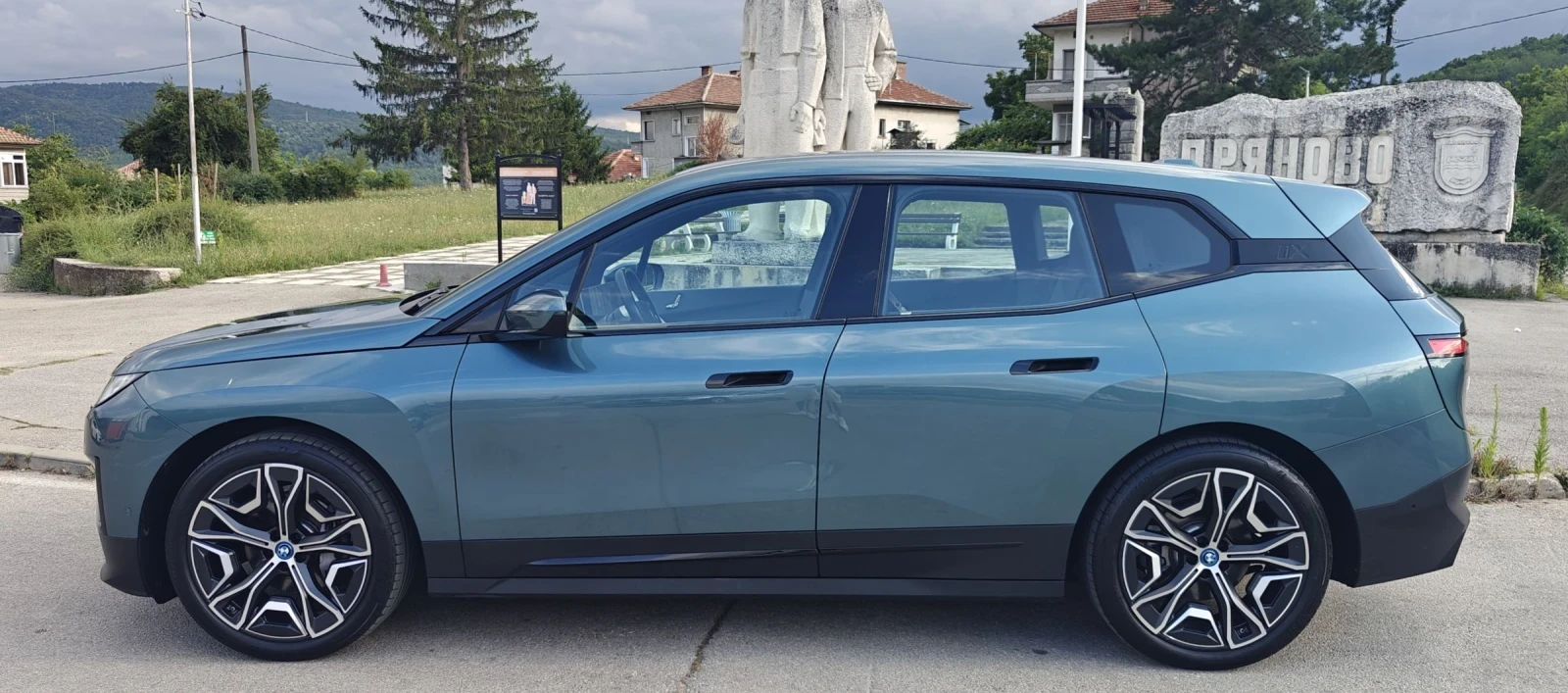 BMW iX xDrive40/326hp/AWD/SOH99, 2%/ЕВРОПА, снимка 8 - Автомобили и джипове - 55388893