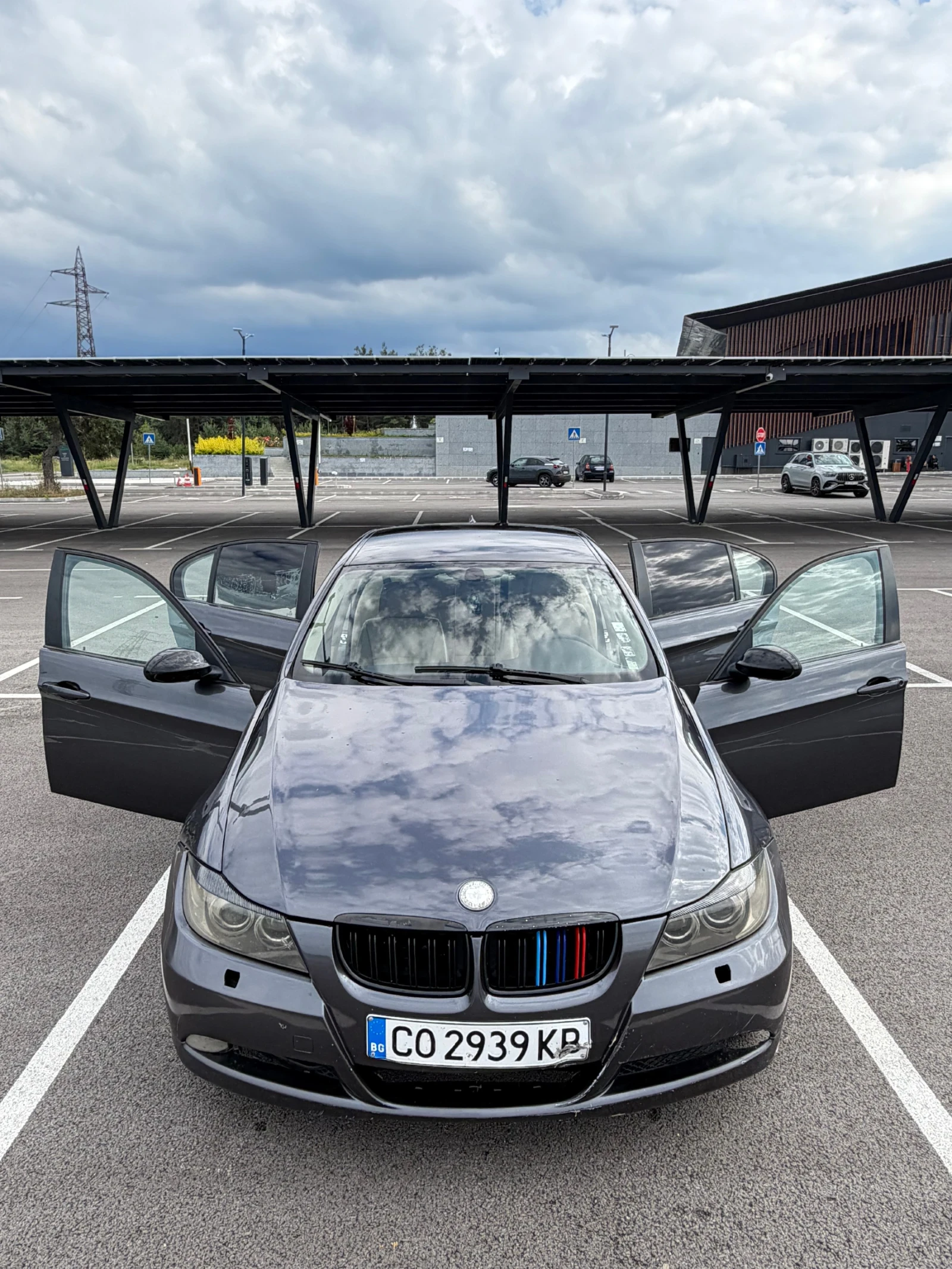 BMW 320, снимка 7 - Автомобили и джипове - 55457534