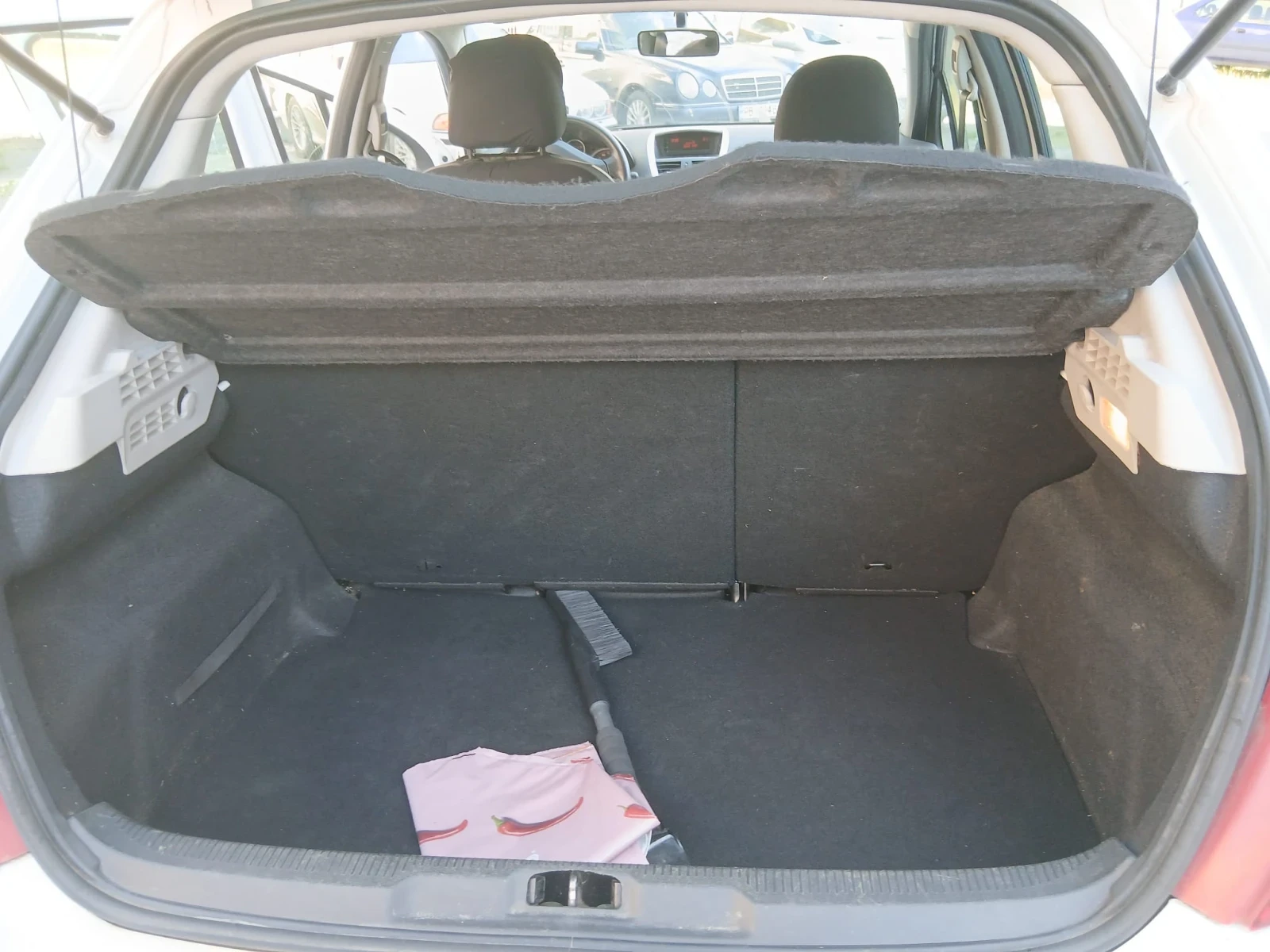 Peugeot 207 207, снимка 5 - Автомобили и джипове - 55463164