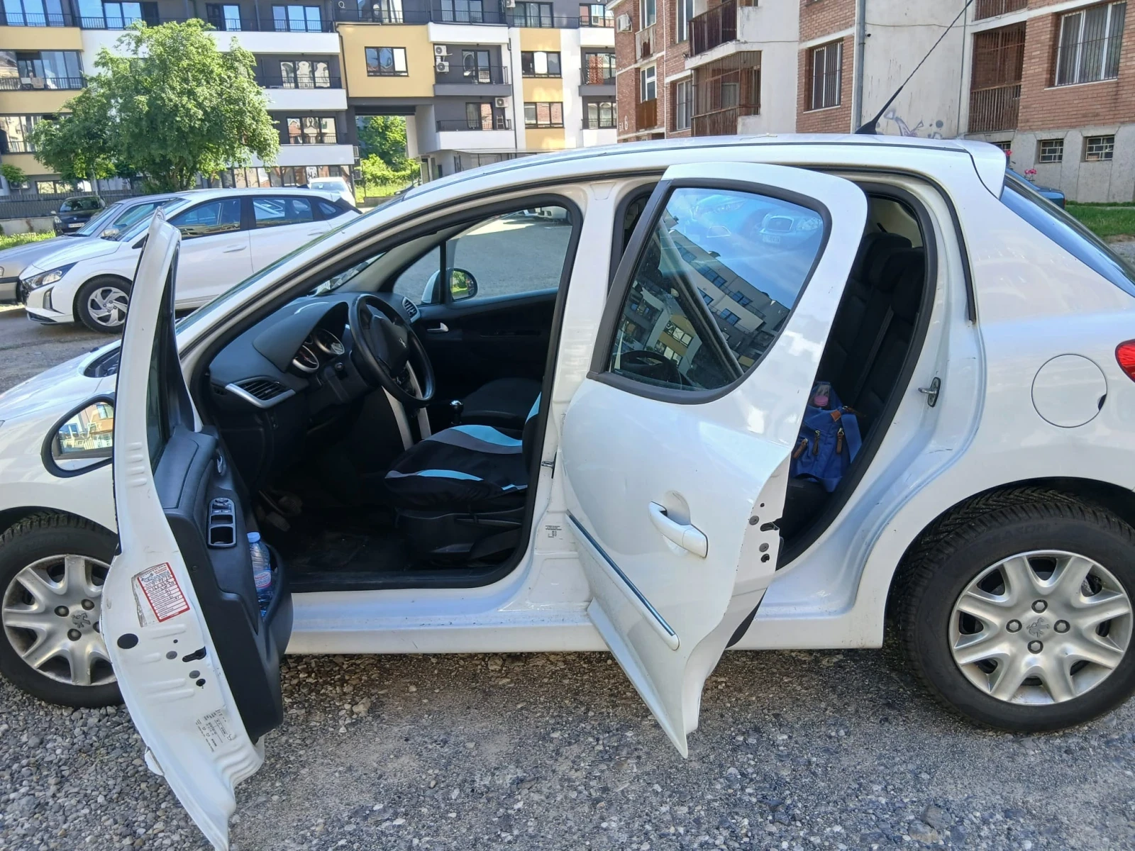 Peugeot 207 207, снимка 3 - Автомобили и джипове - 55463164