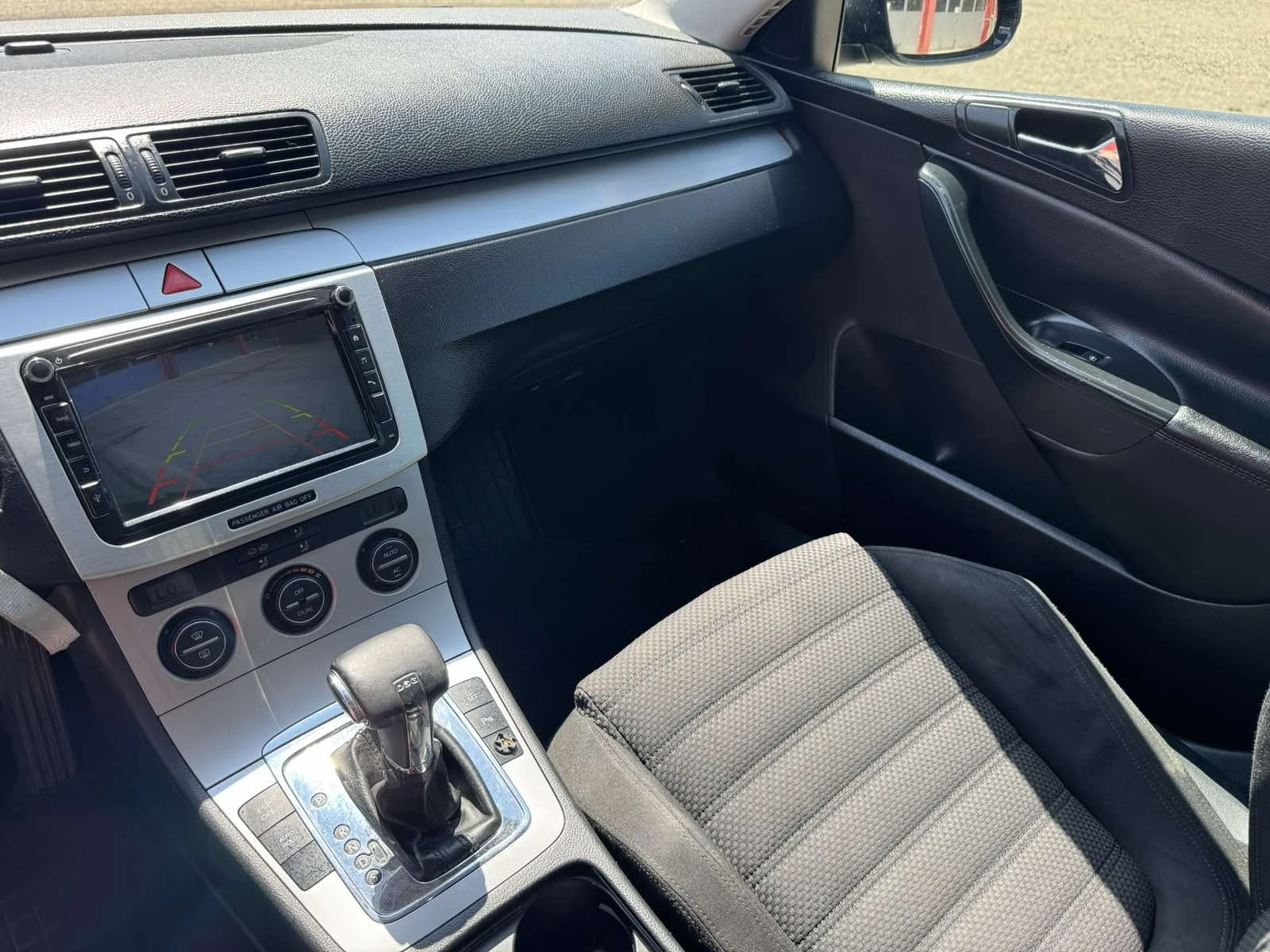 VW Passat Variant, снимка 12 - Автомобили и джипове - 55474346