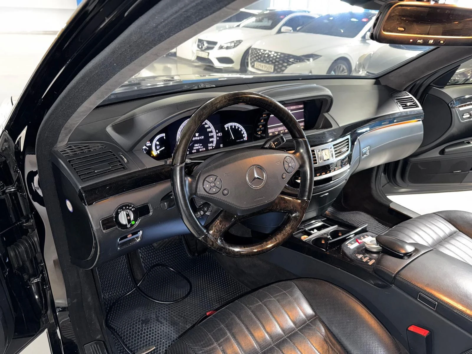 Mercedes-Benz S 500 LONG V8 435 Bi-Turbo, снимка 6 - Автомобили и джипове - 55630510