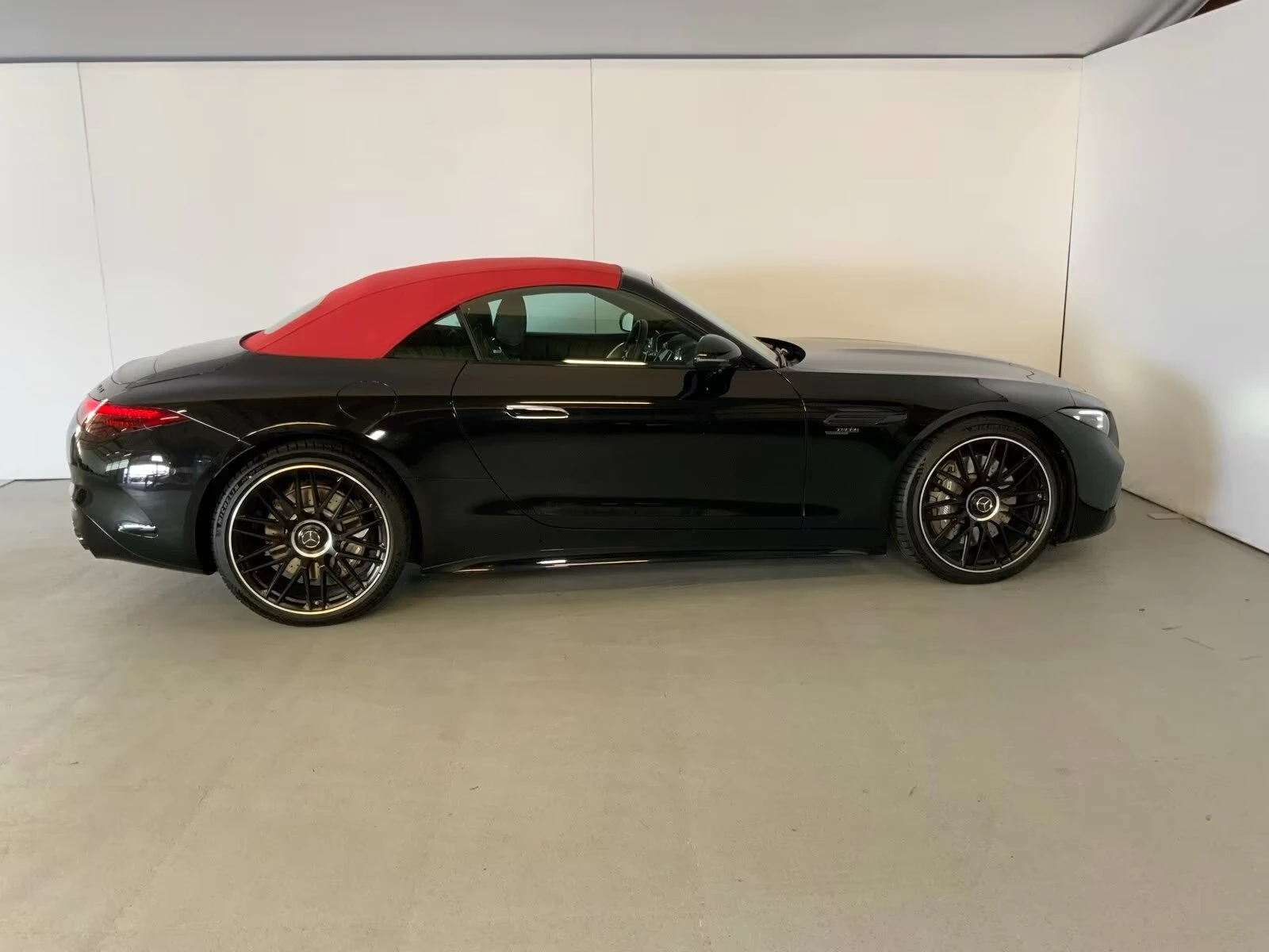 Mercedes-Benz SL 43 AMG V8 STYLE / NIGHT / MANUFAKTUR / BURM / HUD / 360 /, снимка 5 - Автомобили и джипове - 55924827