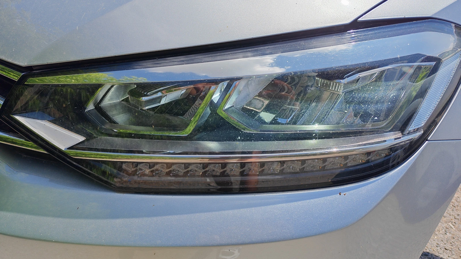 VW Touran АВТОМАТИК* 7МЕСТА, снимка 7 - Автомобили и джипове - 55960195