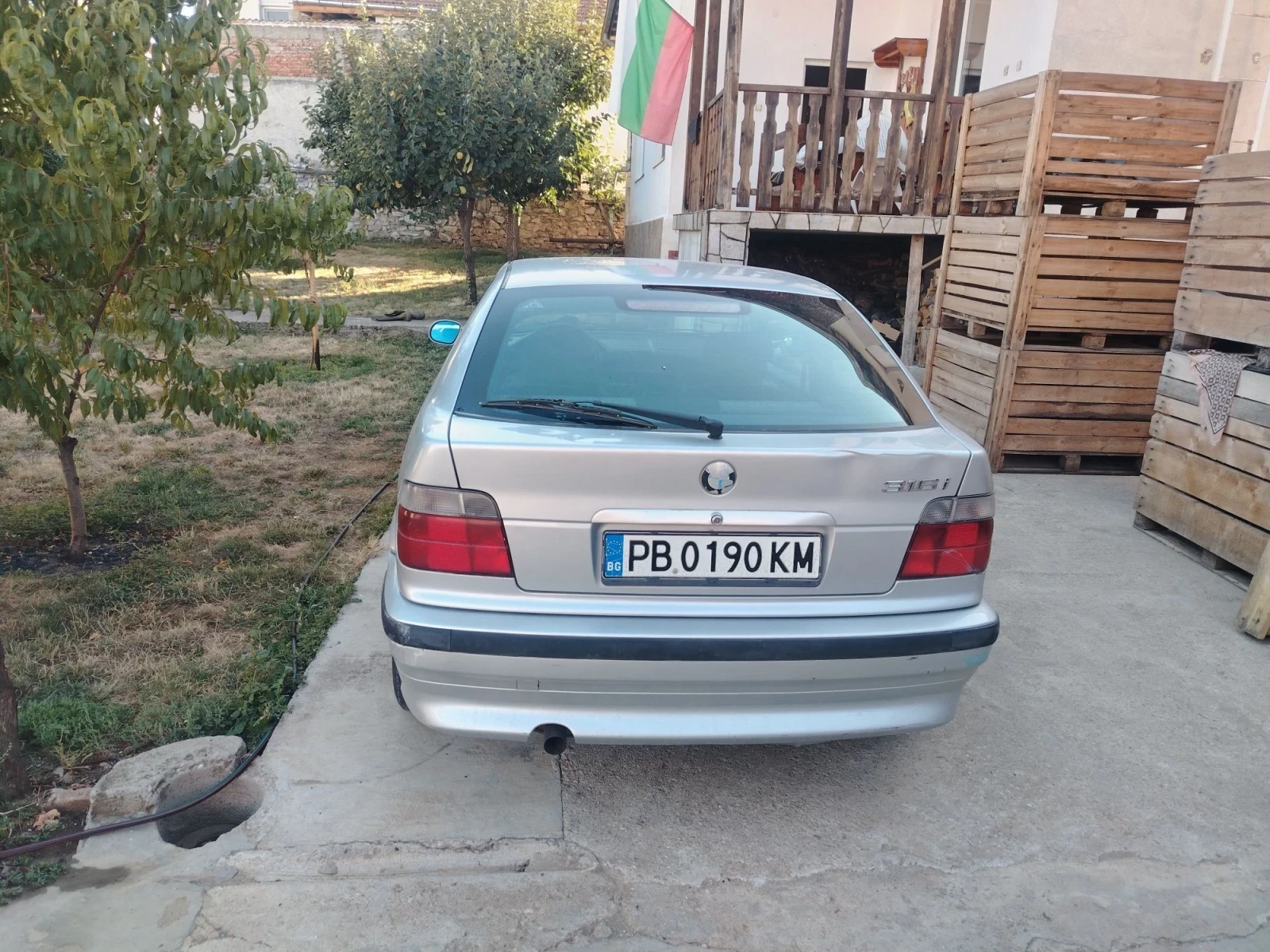 BMW 316, снимка 7 - Автомобили и джипове - 56131754