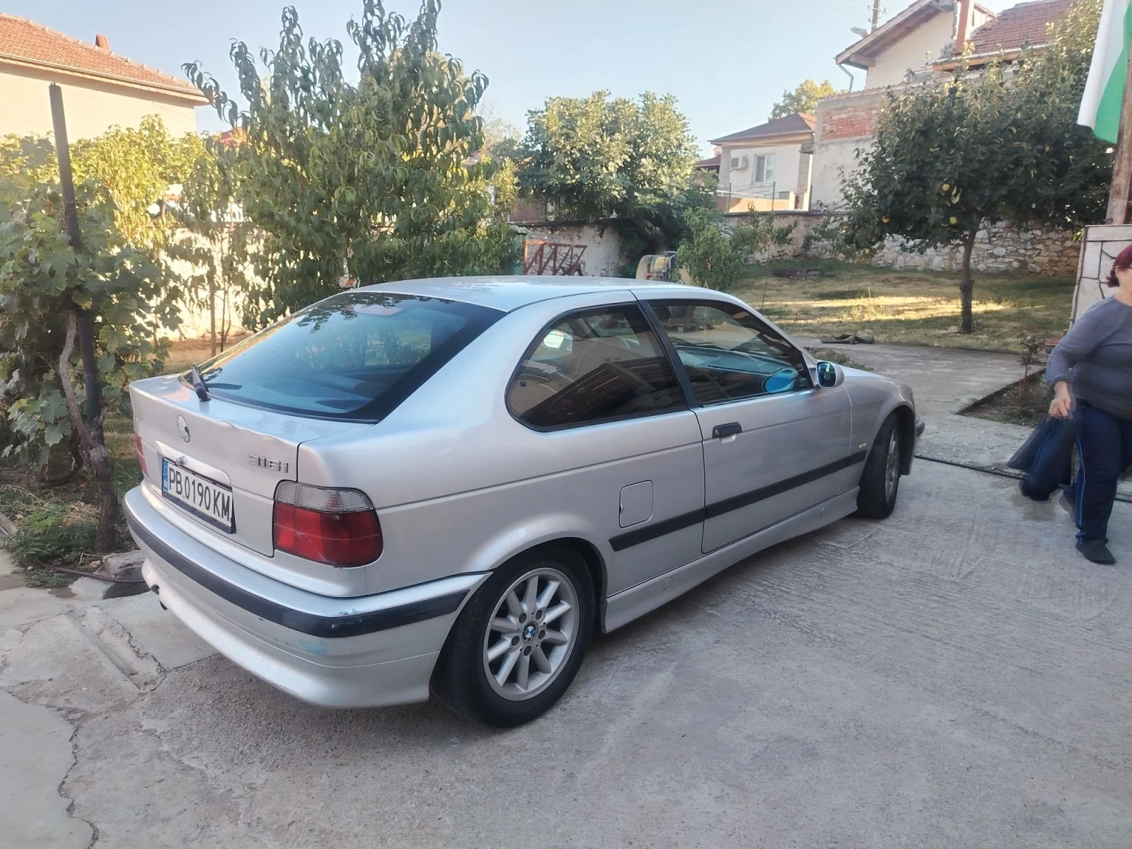 BMW 316, снимка 5 - Автомобили и джипове - 56131754