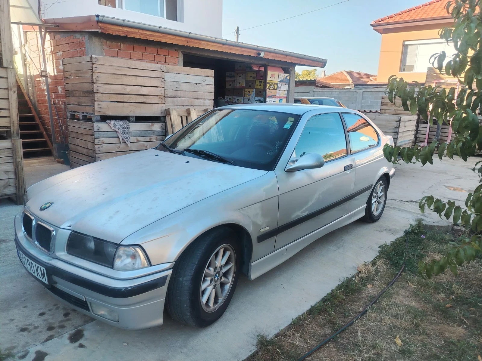 BMW 316, снимка 2 - Автомобили и джипове - 56131754