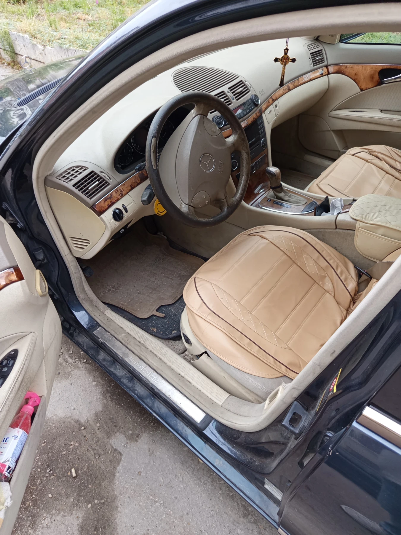 Mercedes-Benz E 320 CDI, снимка 5 - Автомобили и джипове - 56195497