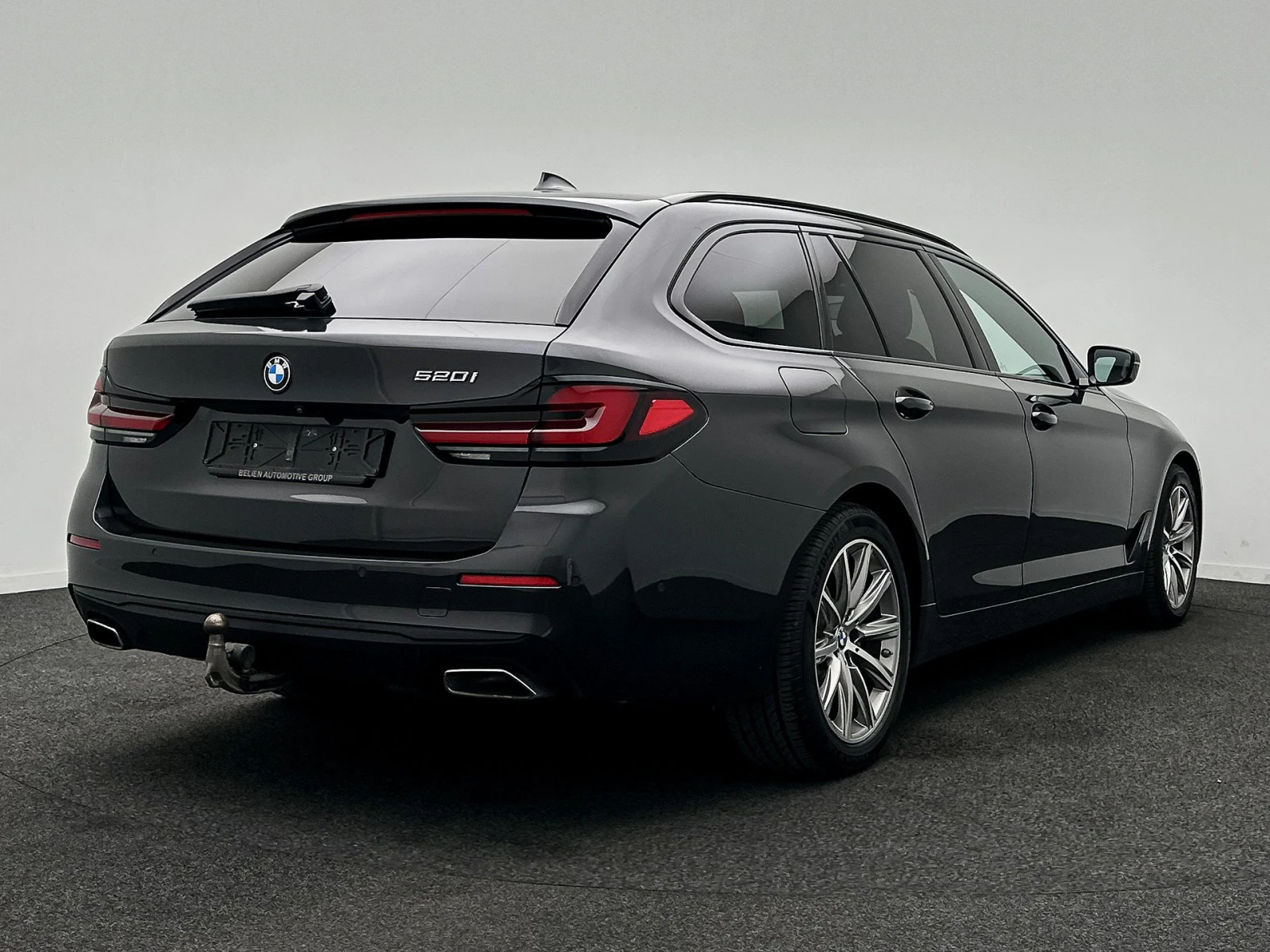 BMW 520 i Touring, снимка 4 - Автомобили и джипове - 56365293