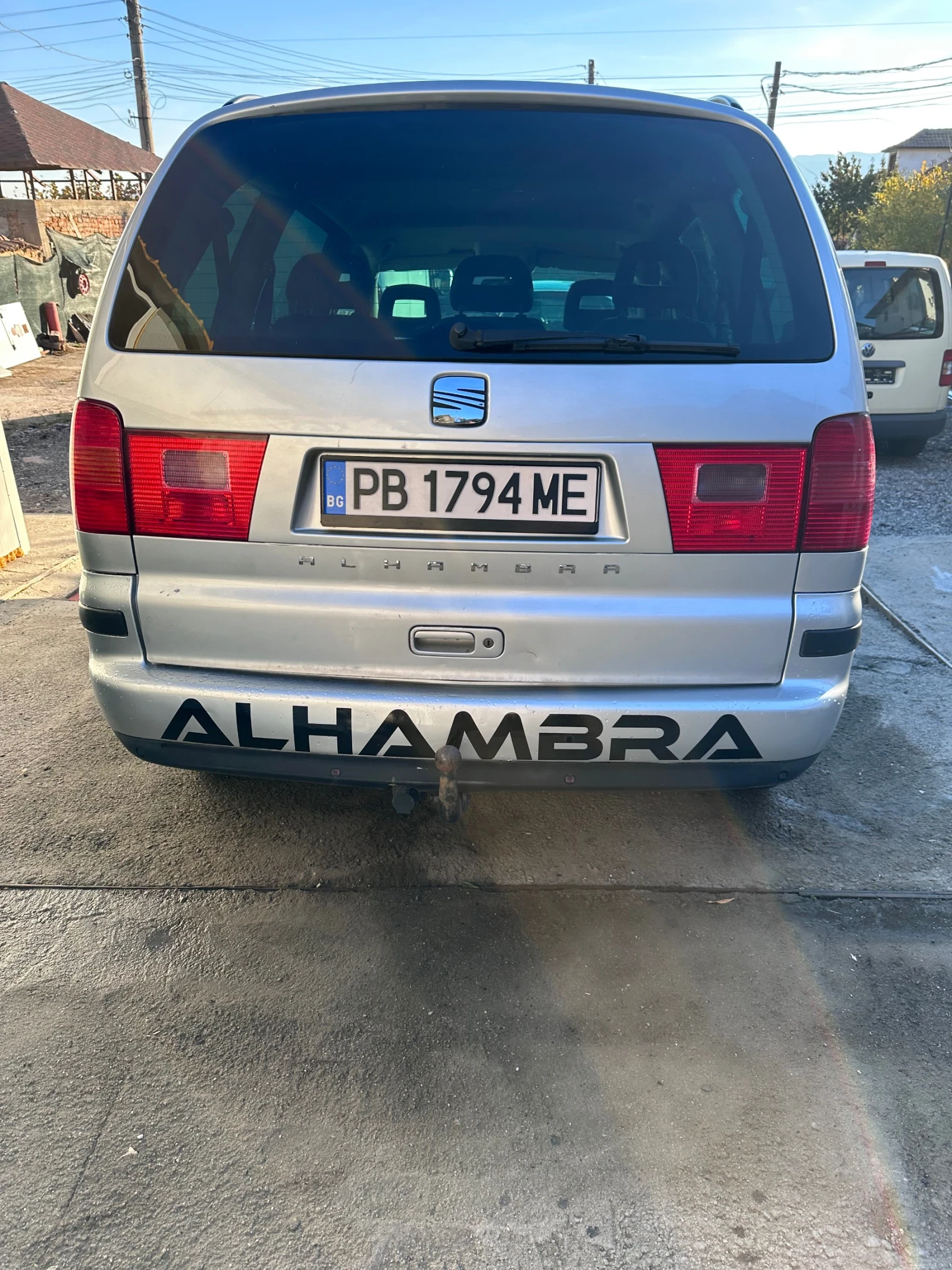 Seat Alhambra 2.0ТДИ/2008/Перфектен, снимка 3 - Автомобили и джипове - 56691895