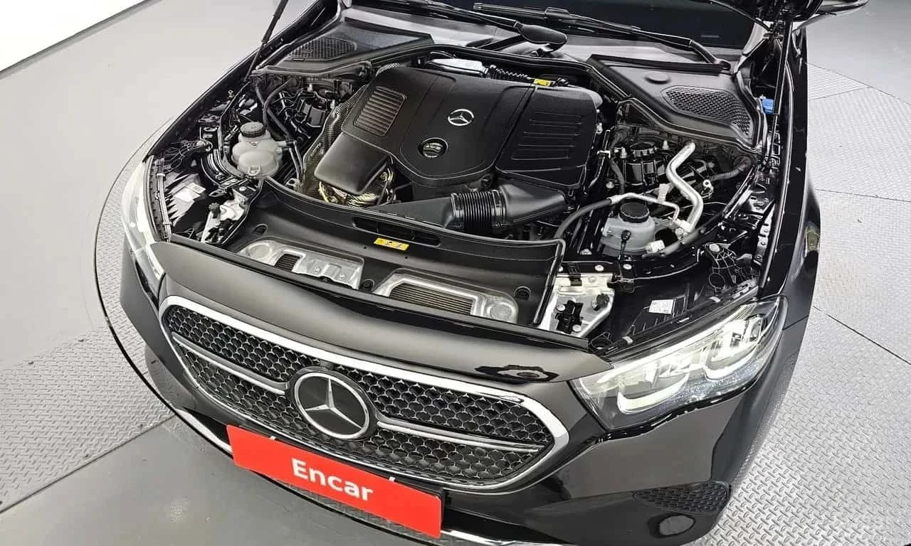 Mercedes-Benz E 200, снимка 6 - Автомобили и джипове - 56684754