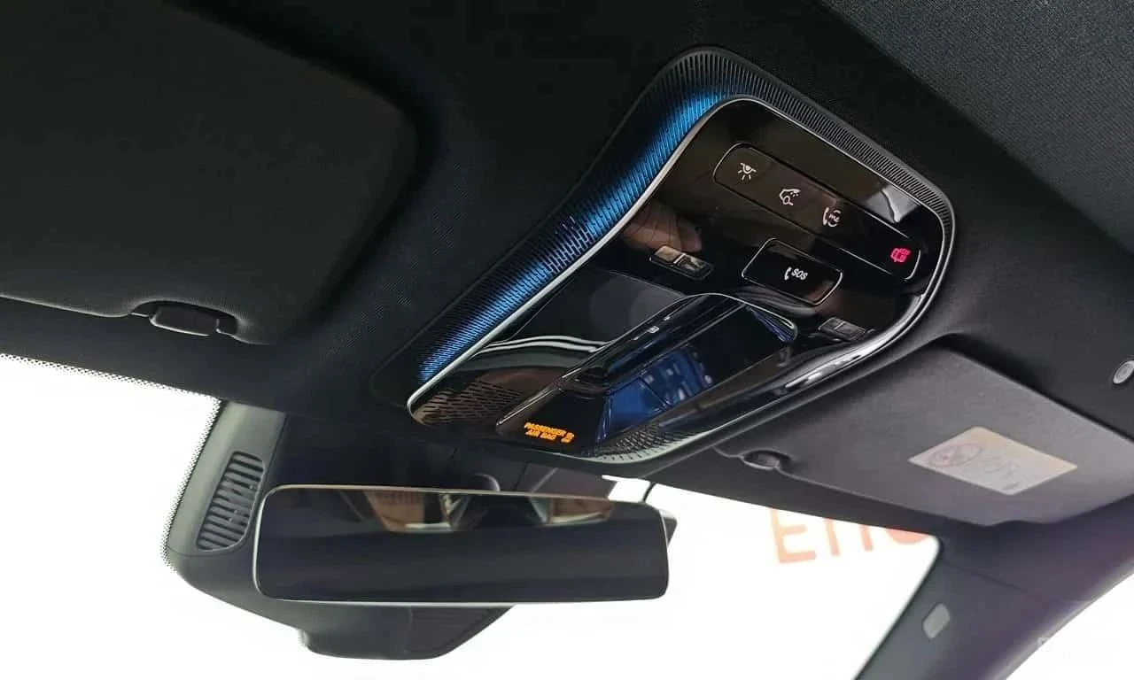 Mercedes-Benz E 200, снимка 13 - Автомобили и джипове - 56684754