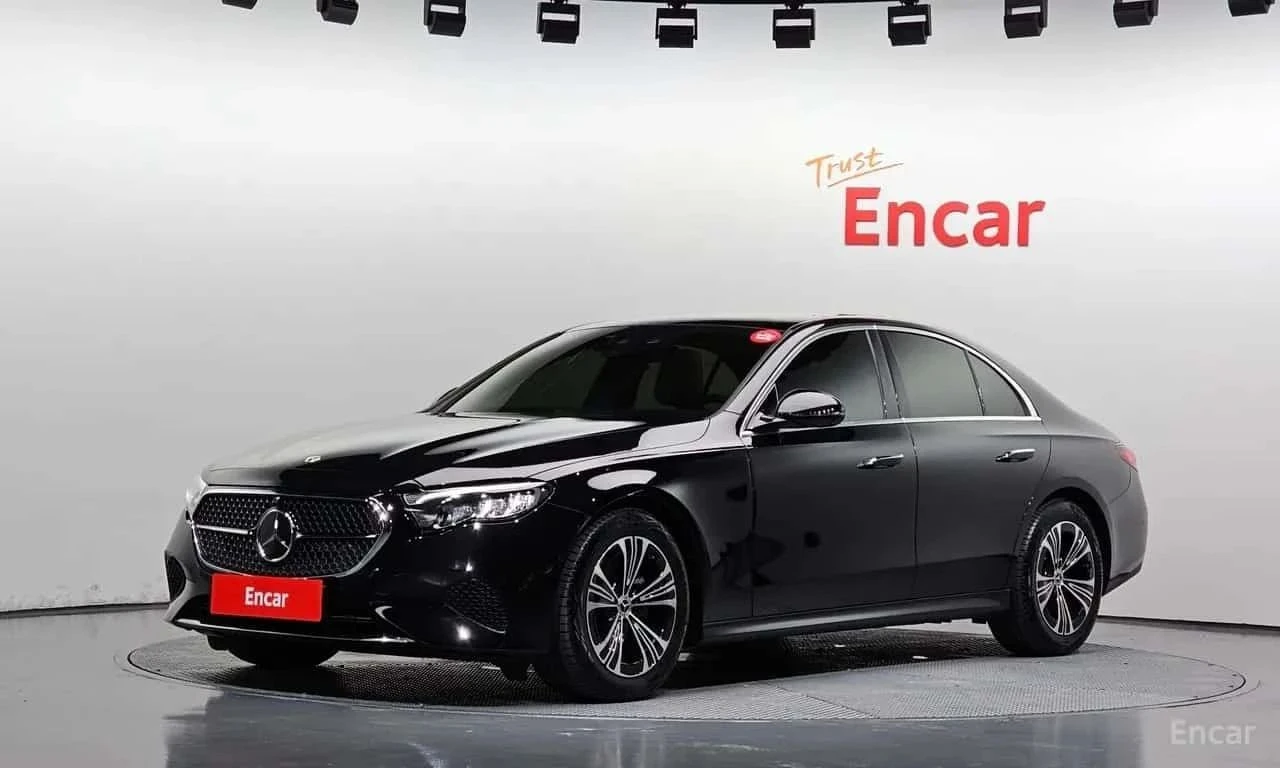 Mercedes-Benz E 200