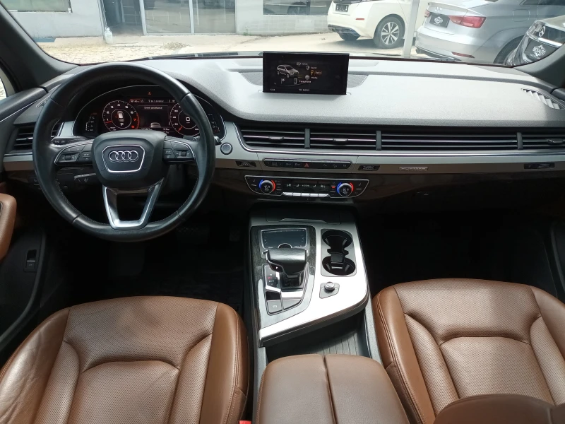 Audi Q7 НАЛИЧЕН В СОФИЯ !!!, снимка 7 - Автомобили и джипове - 46954317