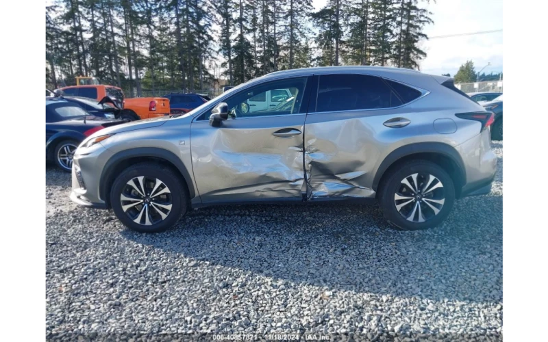 Lexus NX 300 F SPORT * Дистроник, снимка 4 - Автомобили и джипове - 48180843