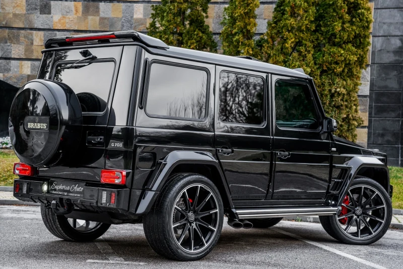 Mercedes-Benz G 63 AMG * BRABUS 700HP LIMITED* CARBON* DESIGNO* 4X4 * DIS, снимка 5 - Автомобили и джипове - 48505286