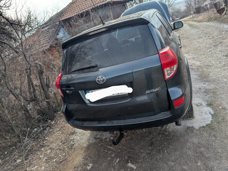 Toyota Rav4, снимка 2 - Автомобили и джипове - 49456888