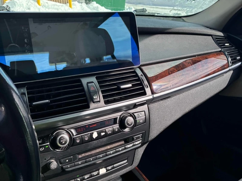 BMW X5 ПОДГРЕВ * ПАНОРАМА * ПРЕДСТАВИТЕЛСТВО НА PORSCHE, снимка 9 - Автомобили и джипове - 53293820