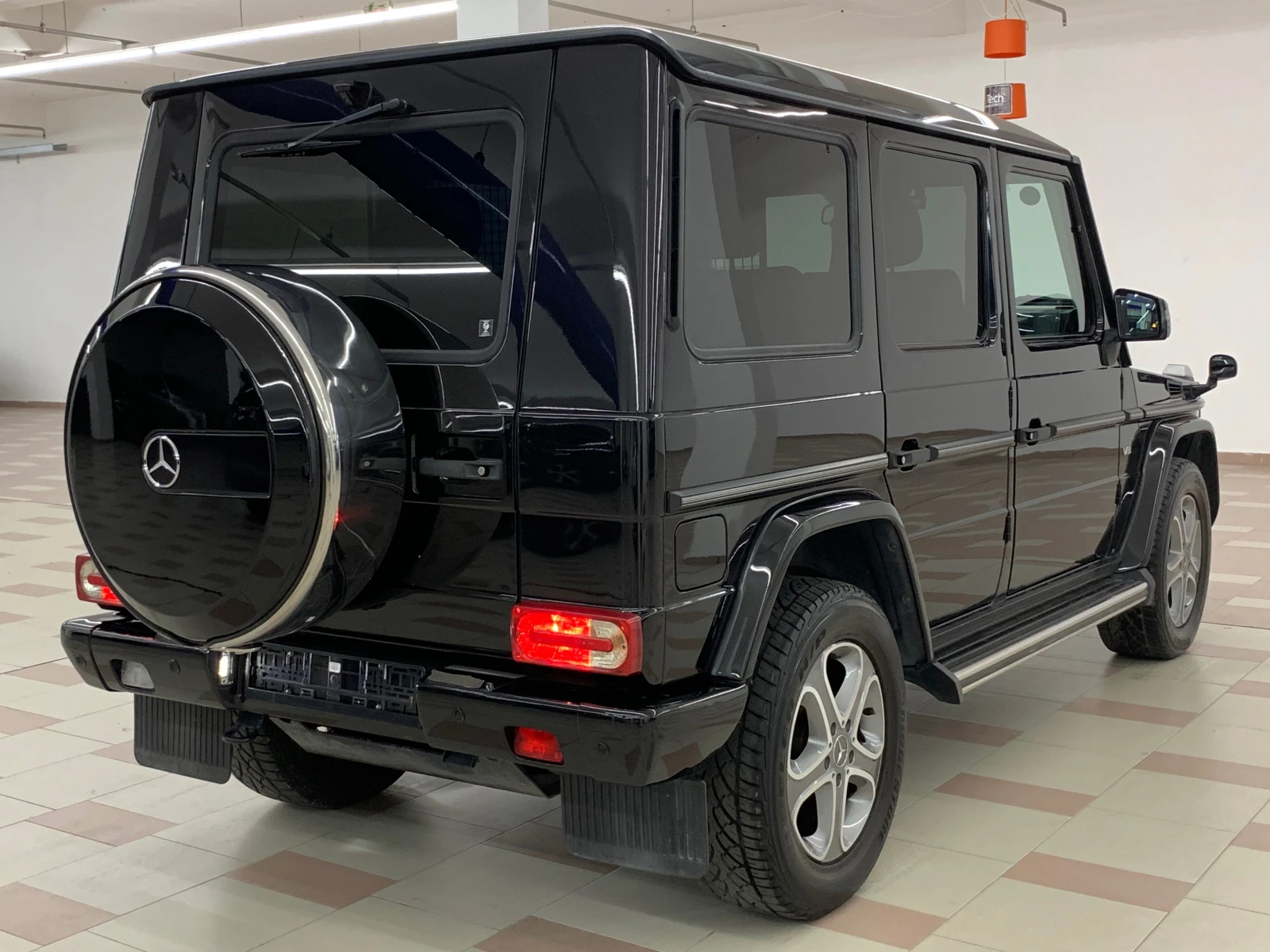 Mercedes-Benz G 500 63000км. Като НОВ - изображение 2