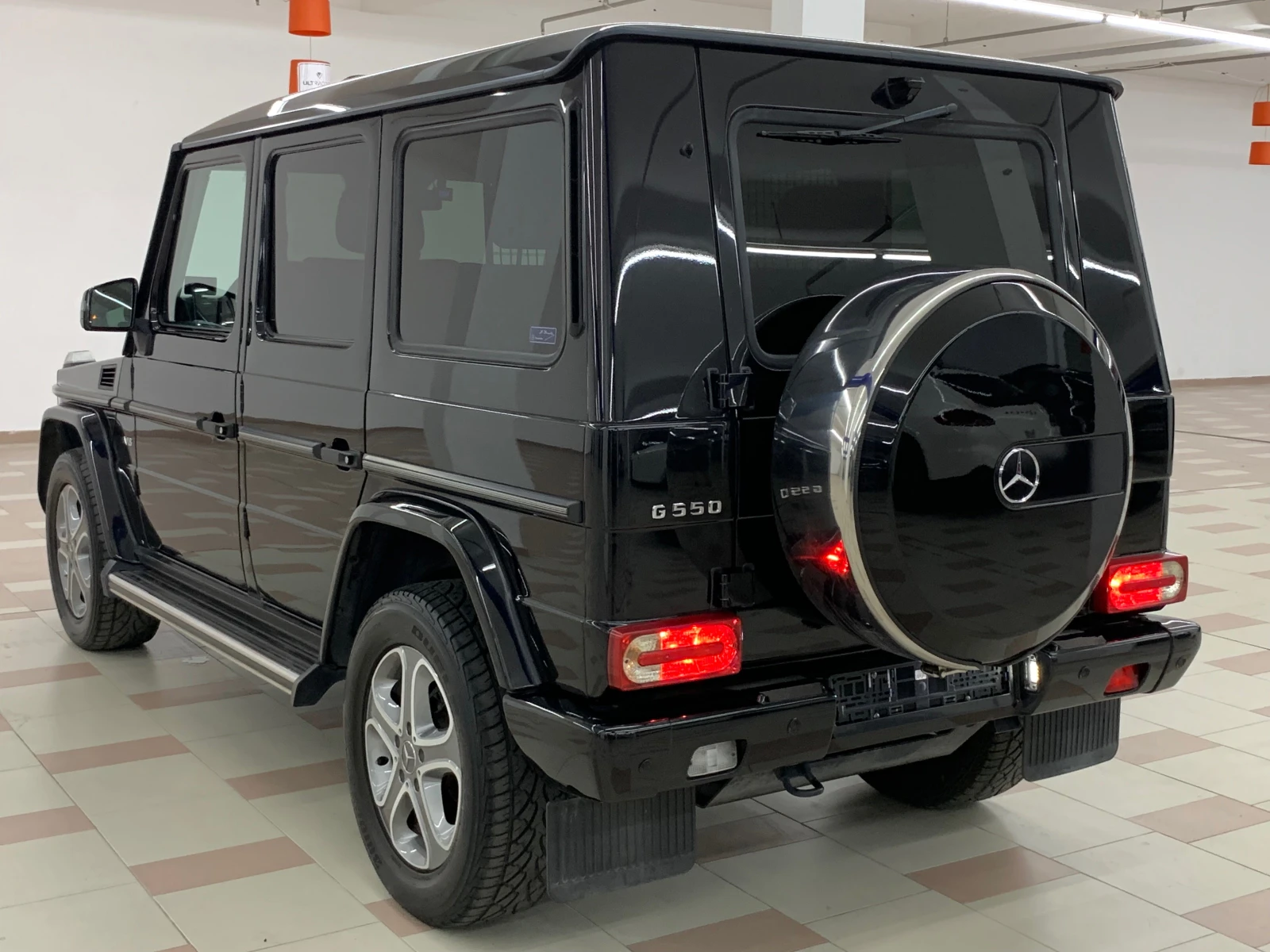 Mercedes-Benz G 500 63000км. Като НОВ - изображение 4