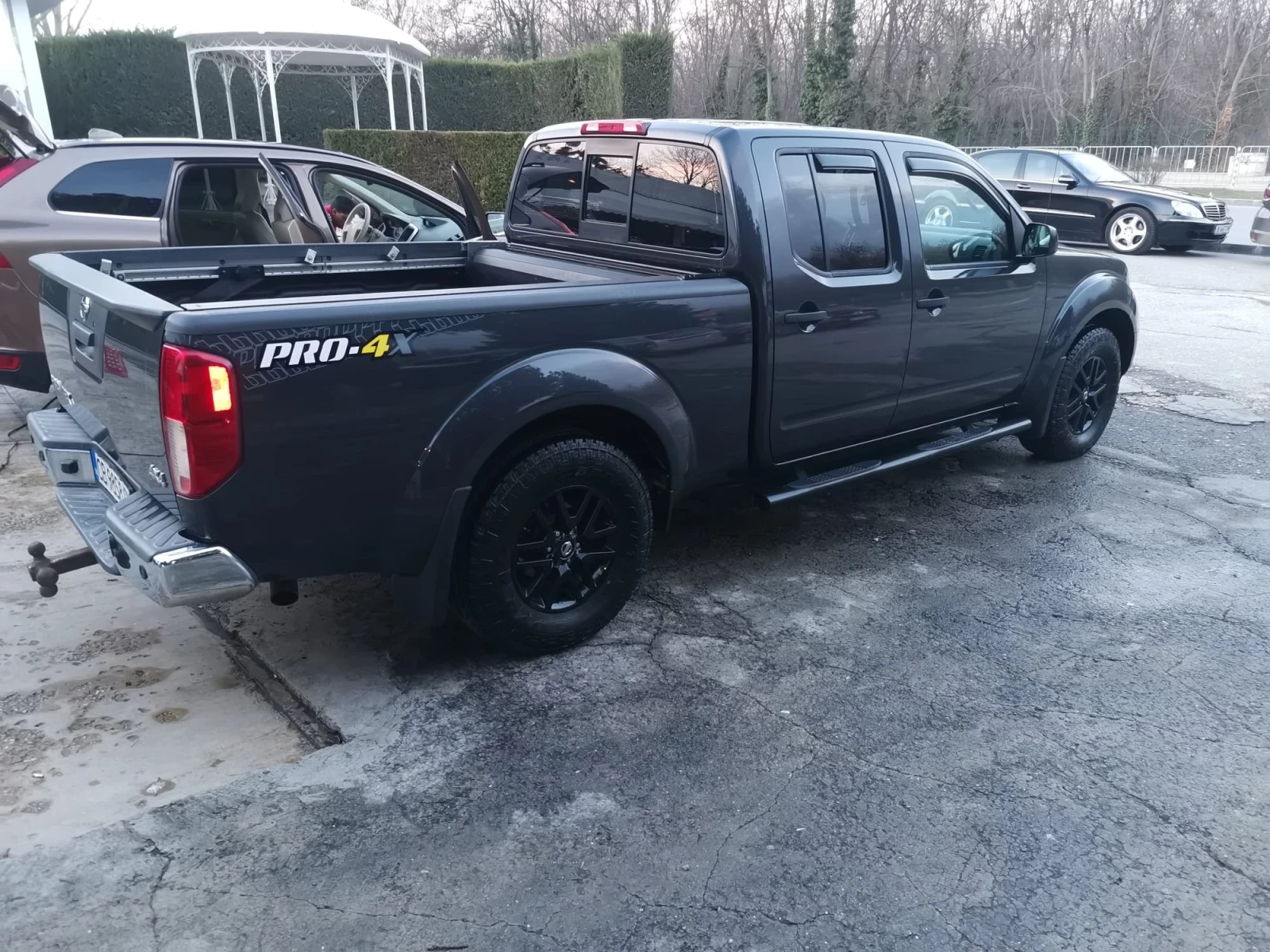 Nissan Frontier | Mobile.bg — изображение 1