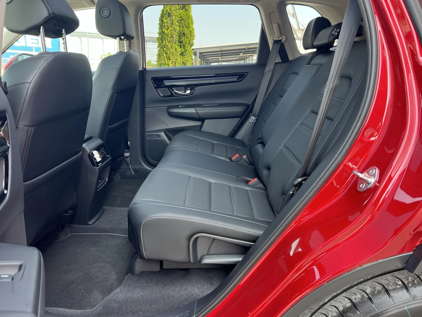 Honda Cr-v  2.0 Hev Elegance - изображение 8