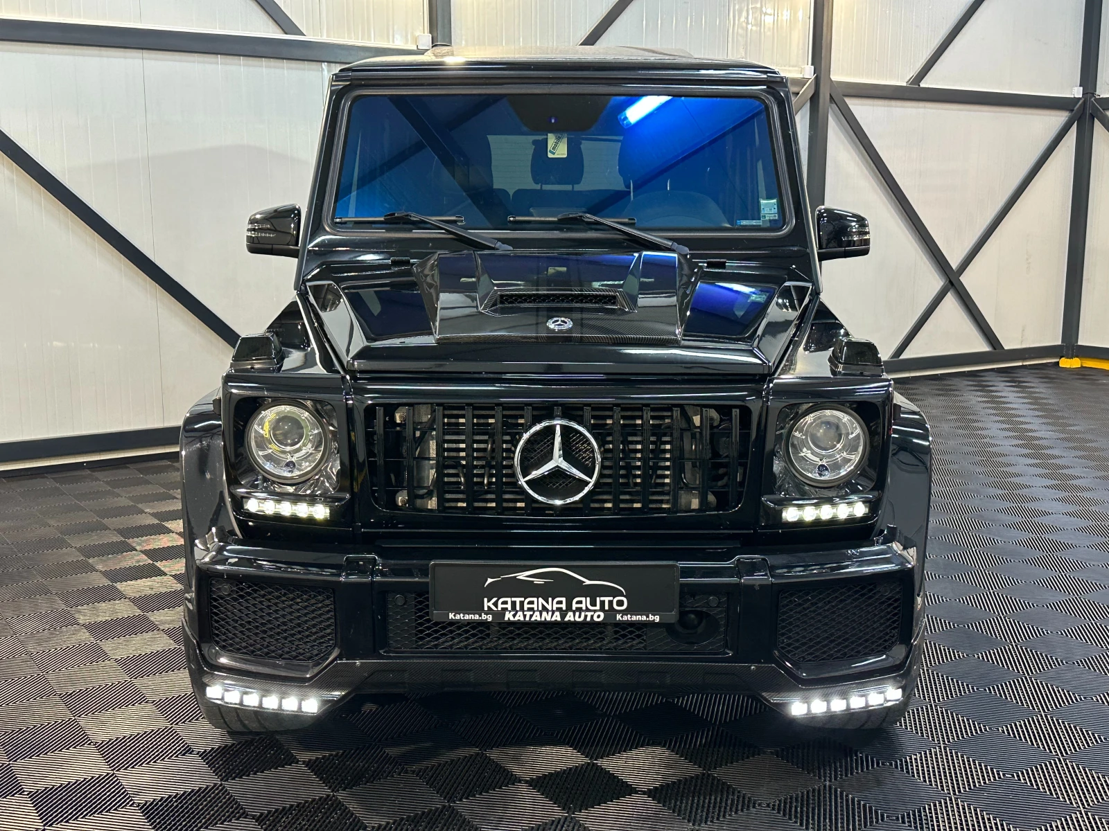 Mercedes-Benz G 350 * AMG* DESIGNO* DISTR* ОБДУХВАНЕ* , снимка 5 - Автомобили и джипове - 51814067
