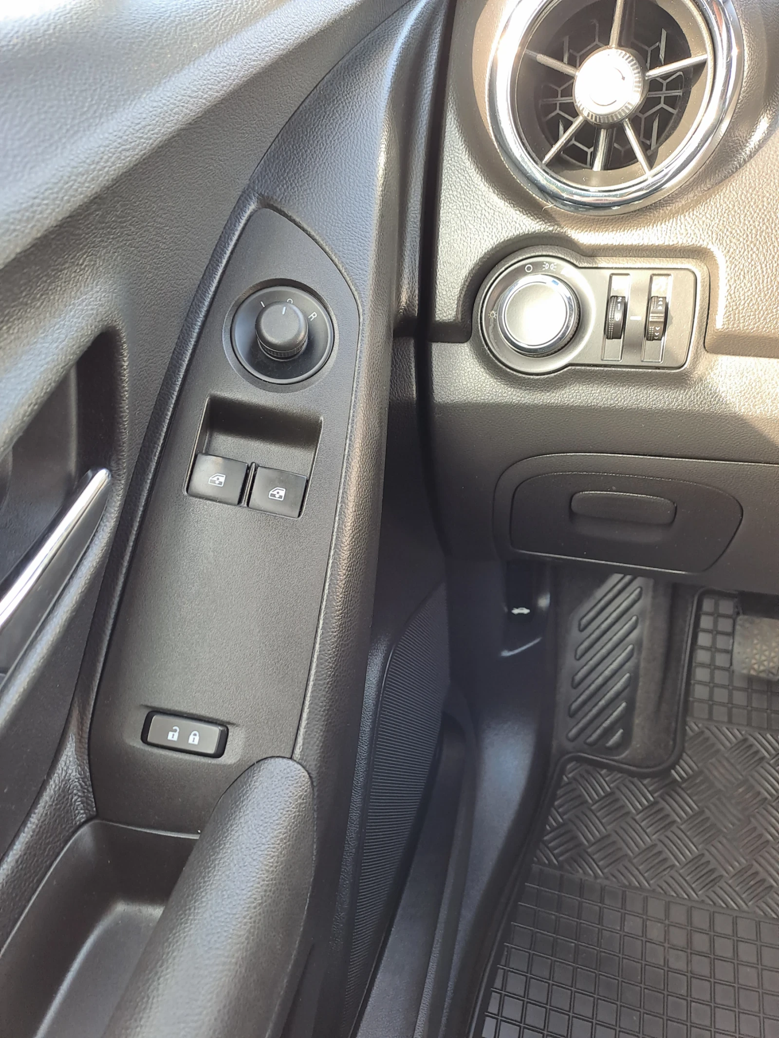 Chevrolet Trax 1.4i 4WD 140�.� | Mobile.bg � ����������� 11