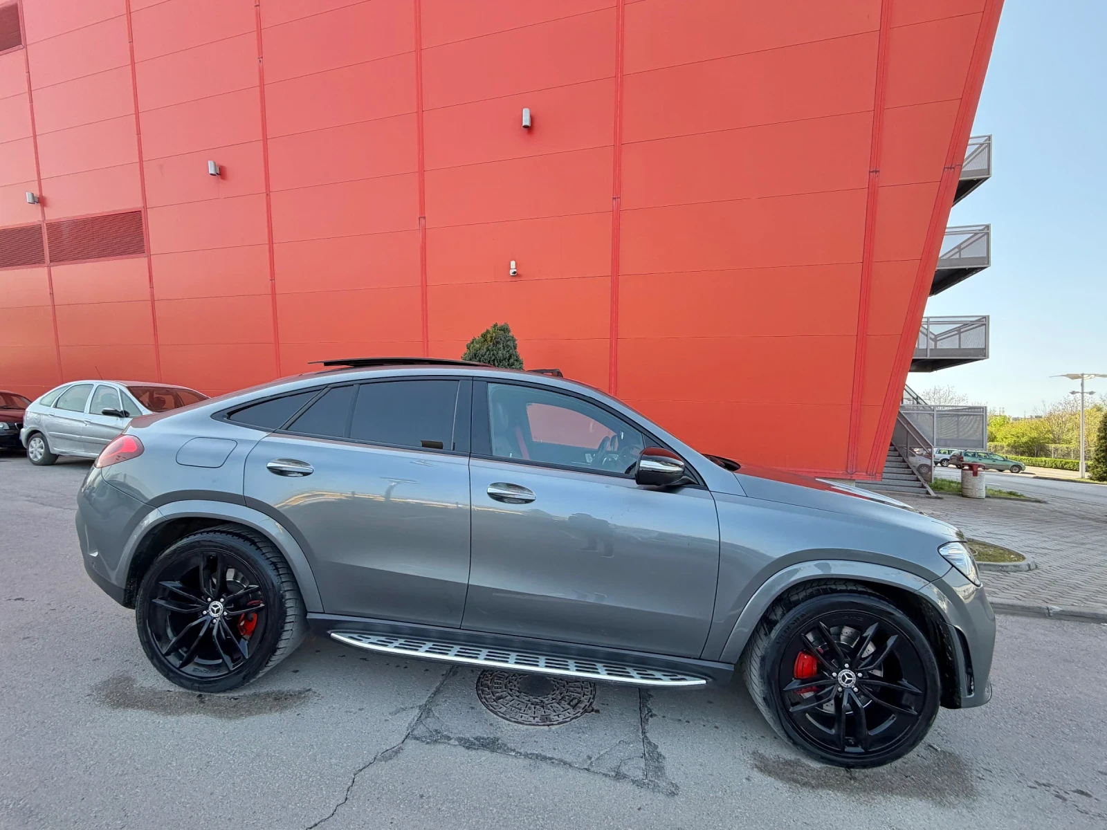 Mercedes-Benz GLE 400 COUPE* AMG* БАРТЕР, снимка 3 - Автомобили и джипове - 54222274