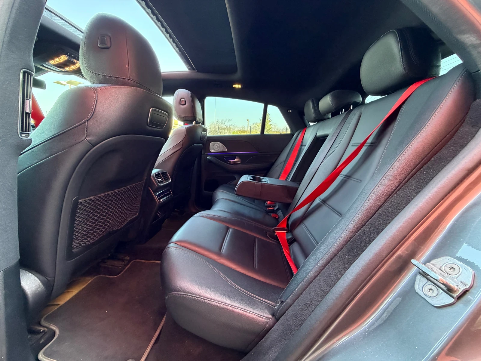 Mercedes-Benz GLE 400 COUPE* AMG* БАРТЕР, снимка 12 - Автомобили и джипове - 54222274