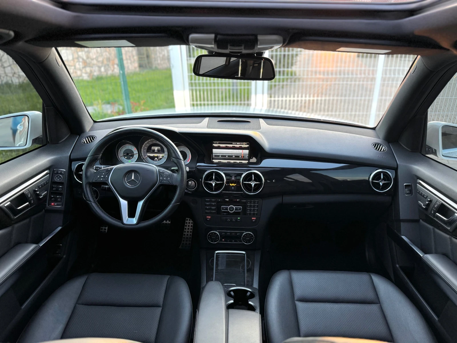 Mercedes-Benz GLK, снимка 12 - Автомобили и джипове - 54425618