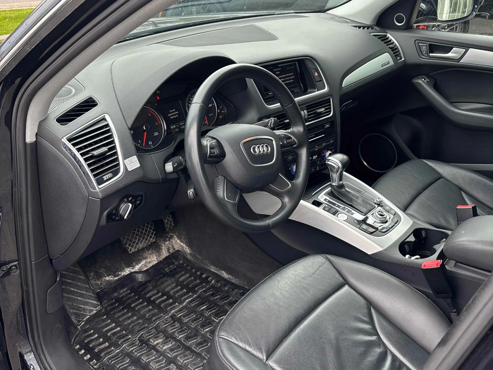 Audi Q5 3.0L TDI * Technik * АвтоКредит* (ЦЕНА ДО БГ), снимка 5 - Автомобили и джипове - 54526093