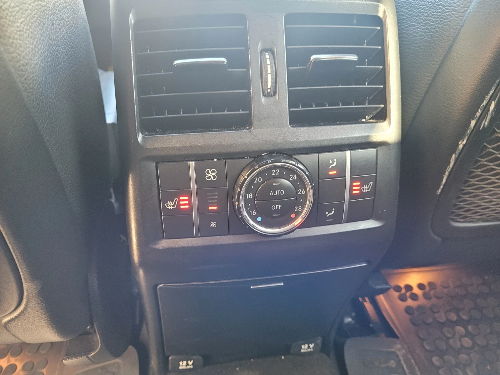 Mercedes-Benz ML 350, снимка 14 - Автомобили и джипове - 54742267