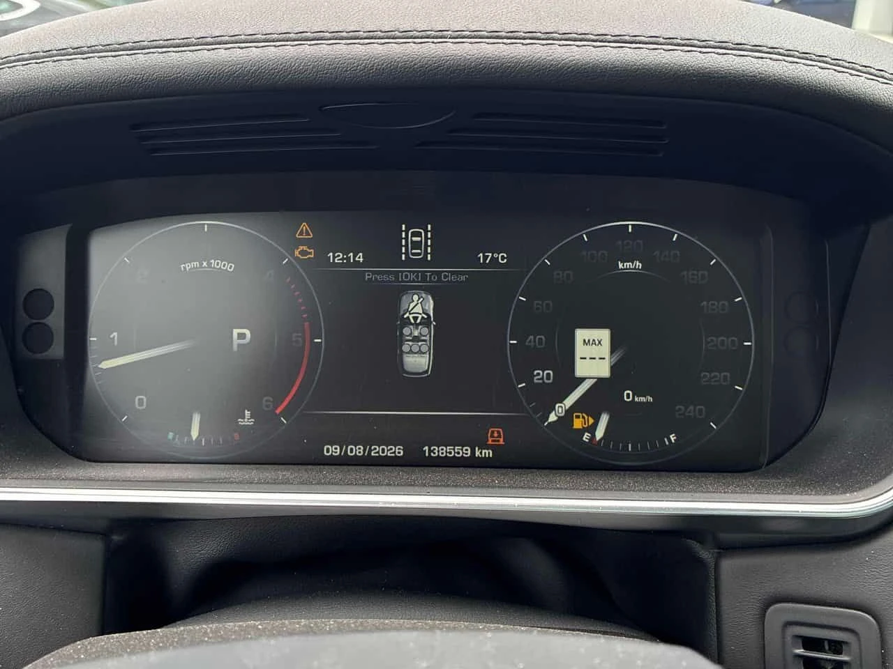 Land Rover Range rover * Td6 HSE * АВТОКРЕДИТ * ПРЕДСТАВИТЕЛСТВО, снимка 8 - Автомобили и джипове - 54865115