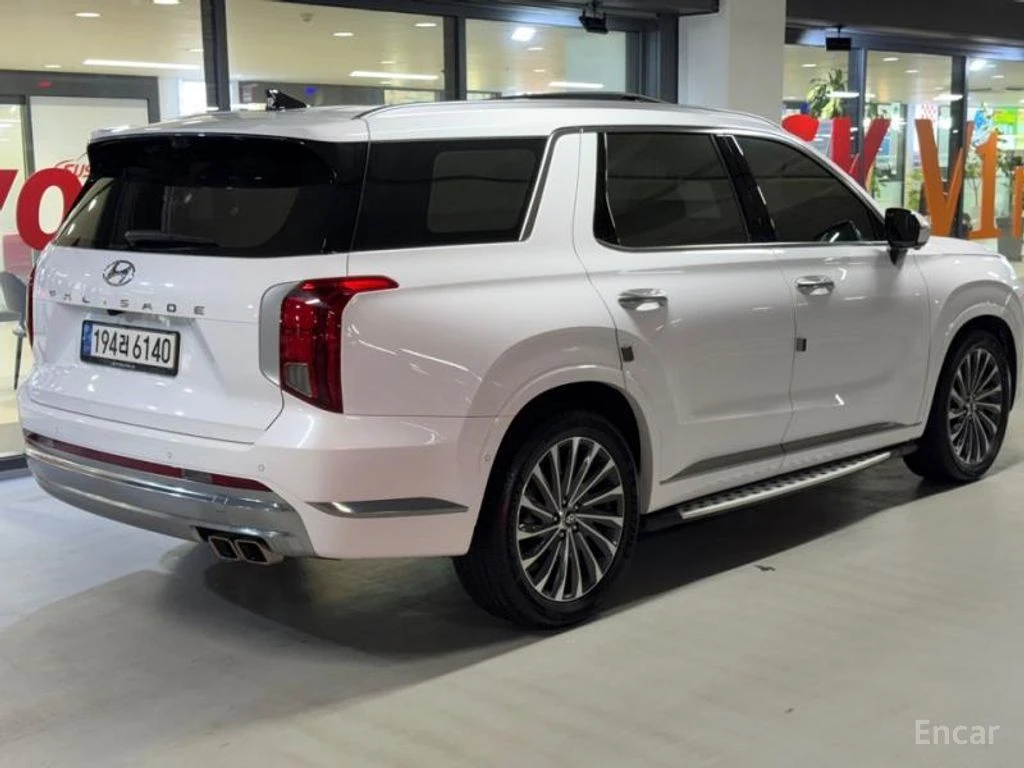 Hyundai Palisade Calligraphy* DISTRONIC* HEAD-UP* 360* МАСАЖ* , снимка 3 - Автомобили и джипове - 55652807