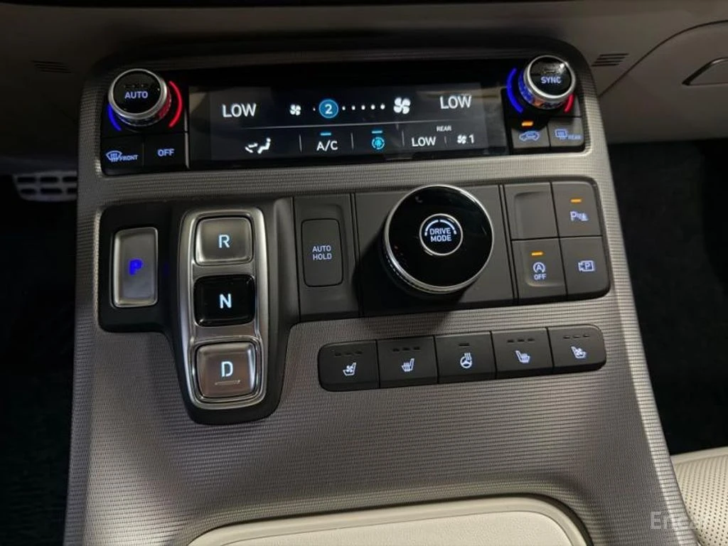 Hyundai Palisade Calligraphy* DISTRONIC* HEAD-UP* 360* МАСАЖ* , снимка 11 - Автомобили и джипове - 55652807