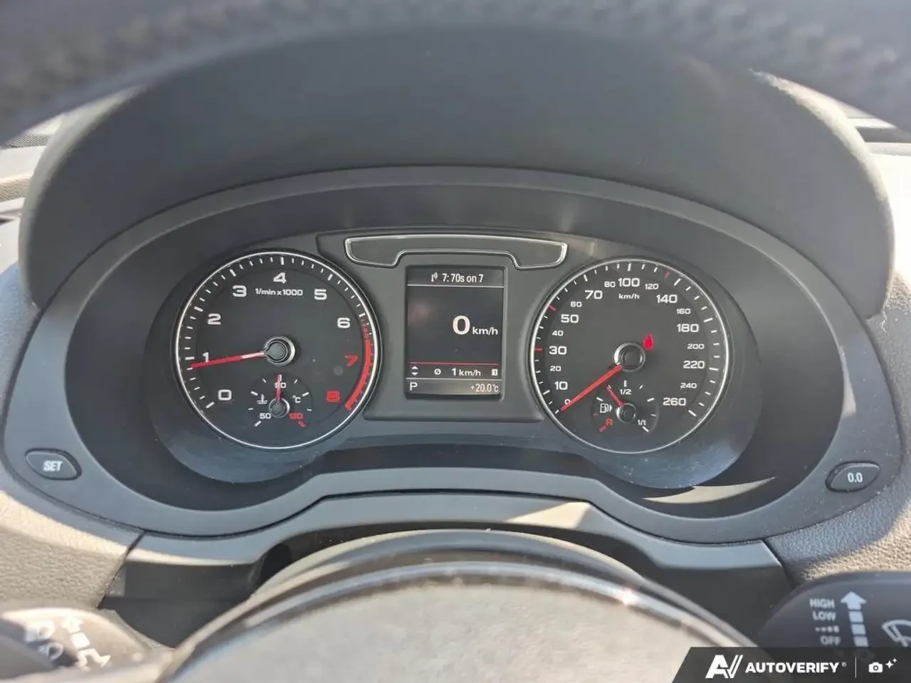 Audi Q3, снимка 13 - Автомобили и джипове - 56226874