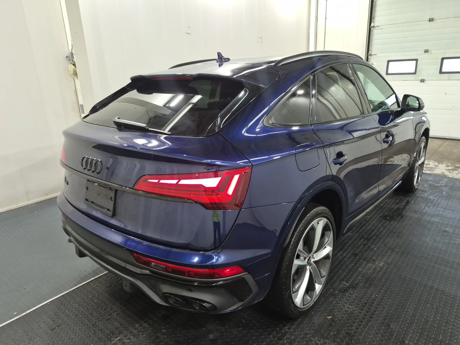 Audi SQ5 Technik / АВТОКРЕДИТ, снимка 3 - Автомобили и джипове - 56741991