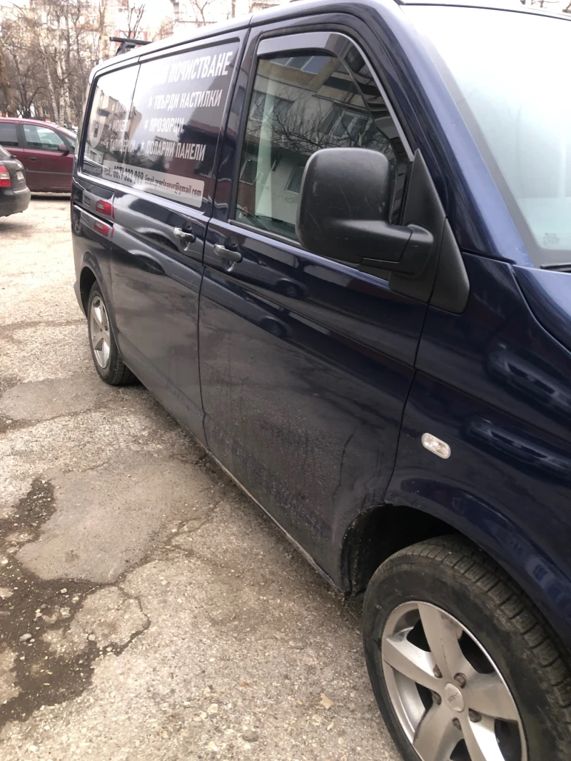 VW T5, снимка 3 - Бусове и автобуси - 48613283