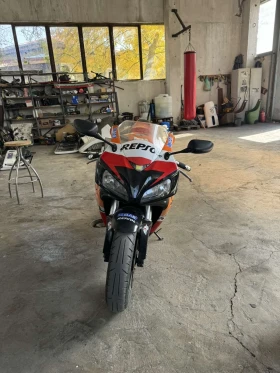 Honda Cbr 1000RR REPSOL BARTER, снимка 3