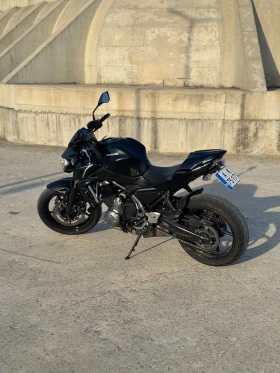  Kawasaki Z