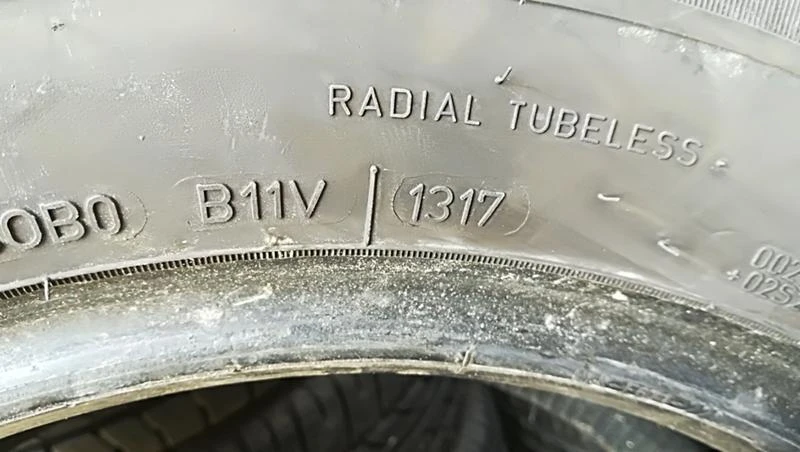 Гуми Летни 235/65R16, снимка 8 - Гуми и джанти - 25308635