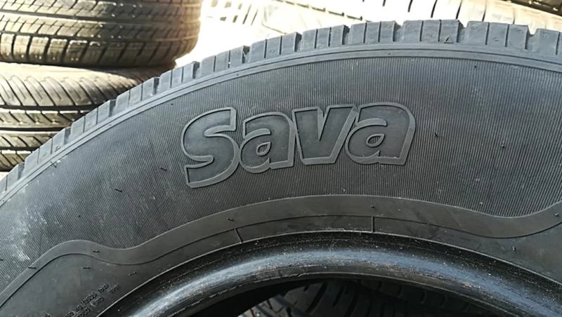 Гуми Летни 235/65R16, снимка 5 - Гуми и джанти - 25308635