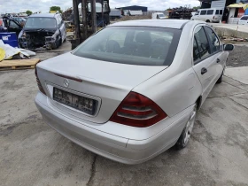 Mercedes-Benz C 220 2.0CDI, снимка 3