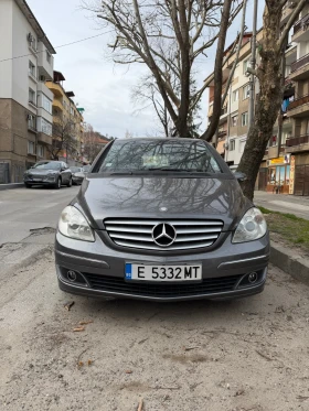Mercedes-Benz B 180, снимка 1