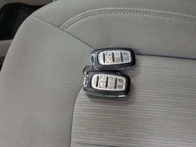 Chrysler Pacifica TOURING| DISTRONIC| 360| ПОДГРЕВИ| 2 КЛЮЧА| CARFAX, снимка 12