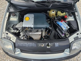 Renault Clio 1.6 БЕНЗИН АВТОМАТИК РЕАЛНИ КИЛОМЕТРИ, снимка 17