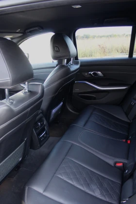 BMW 340 M340i xDrive Individual , снимка 10