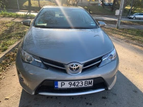 Toyota Auris 1.33 VVT-i 6ск Terra, снимка 1